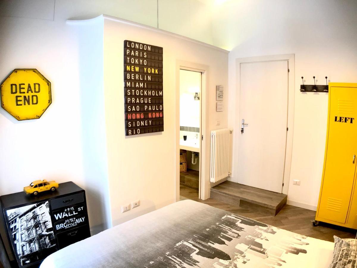 M99 Design Rooms เนเปิลส์ ภายนอก รูปภาพ